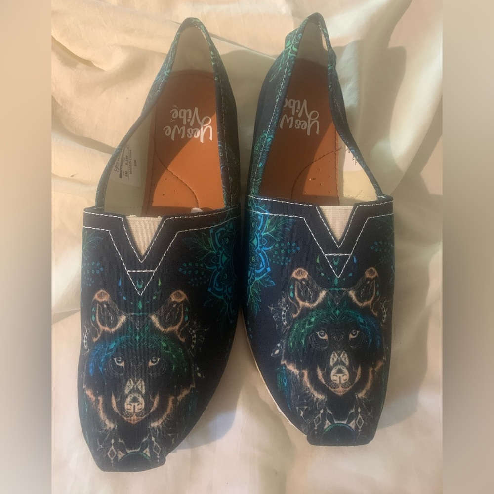 Yes We Vibe Shoes